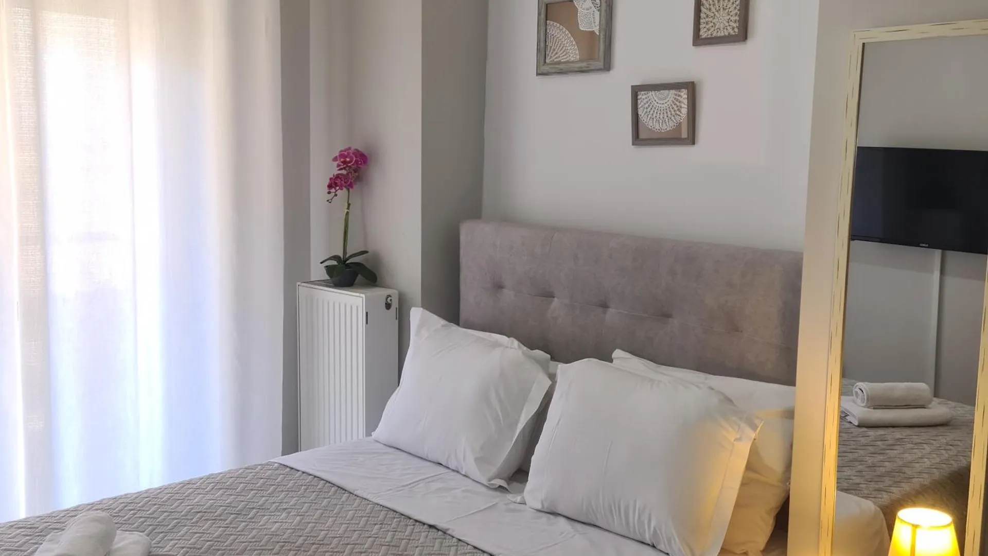 Cozy Gold Appartment#Free Parking#联系方式