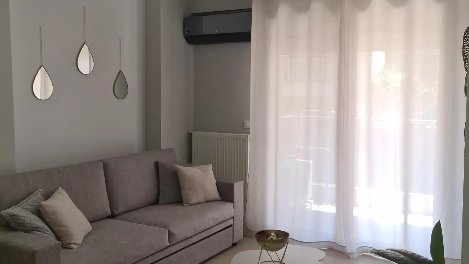 Cozy Gold Appartment#Free Parking# 塞萨洛尼基